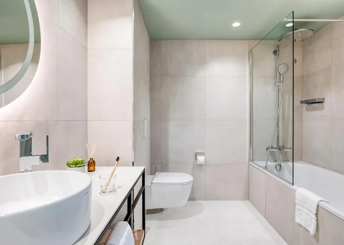 Aparthotel Citadines Danube 4*