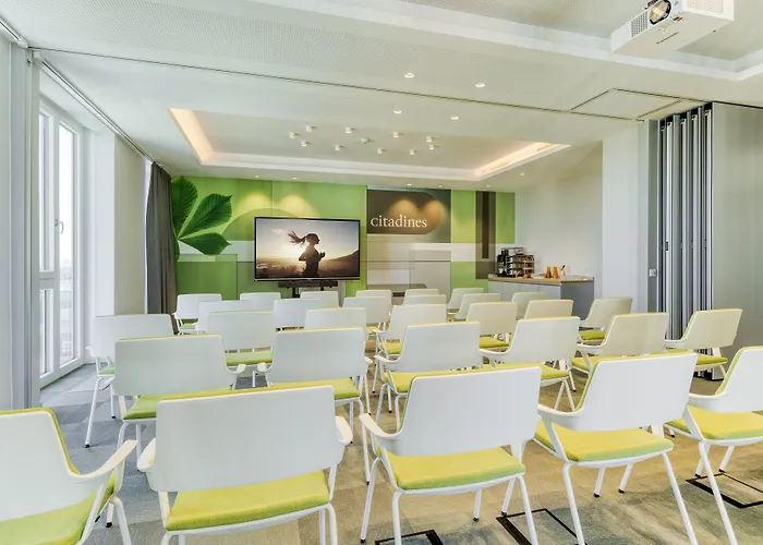 Aparthotel Citadines Danube 4*